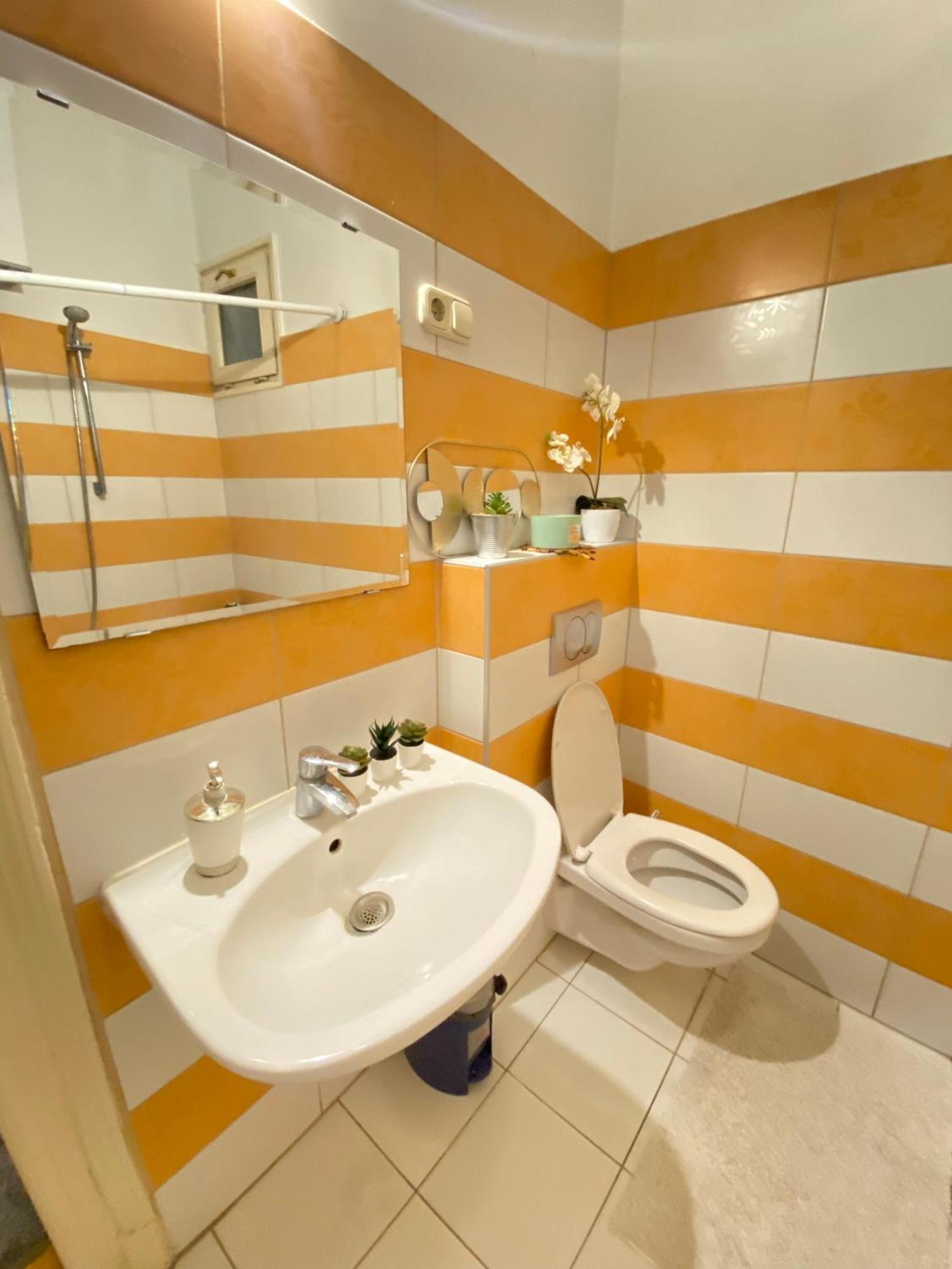 Sziv Apartment - Modern And Comfortable Budapest Luaran gambar