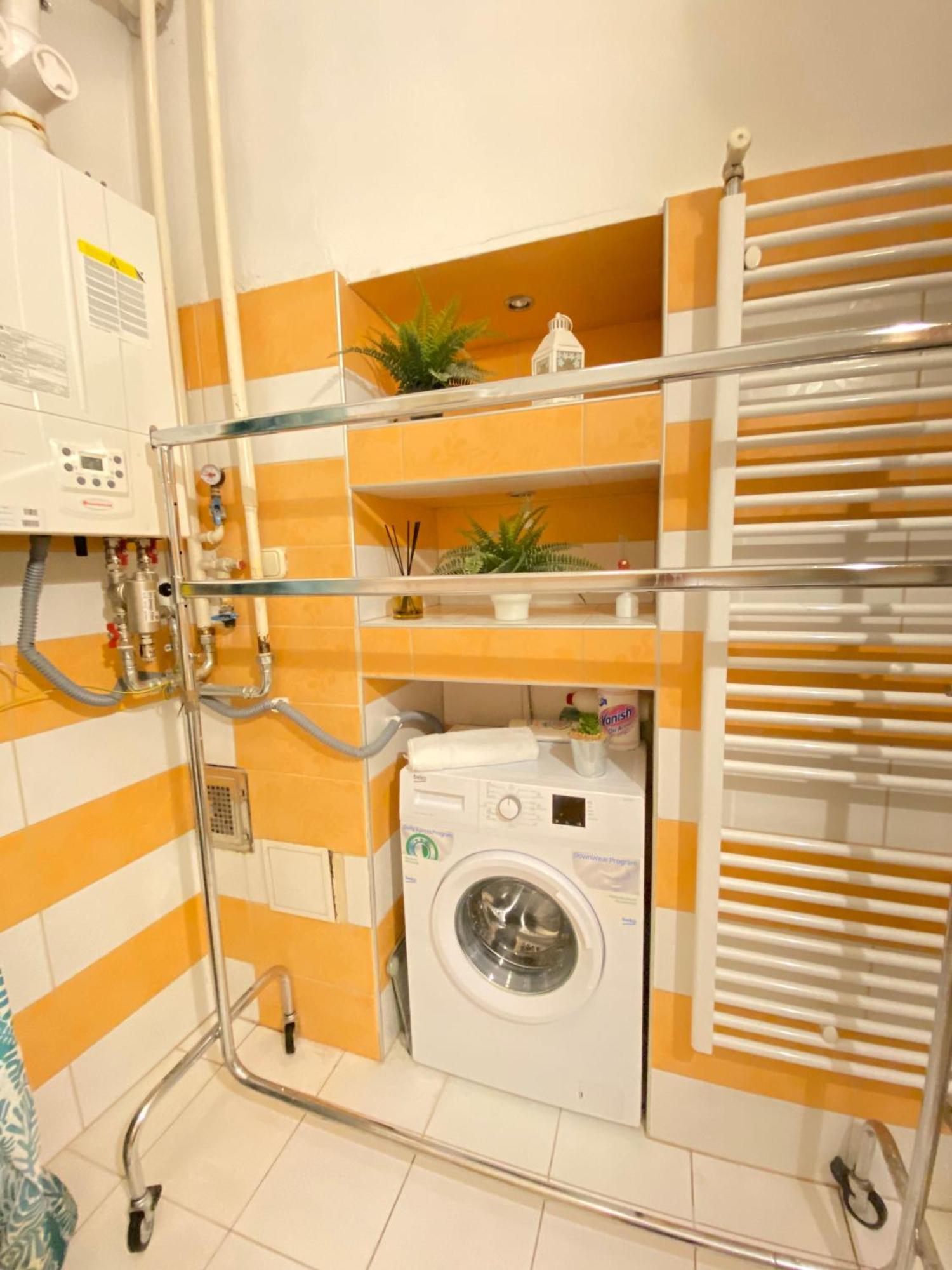 Sziv Apartment - Modern And Comfortable Budapest Luaran gambar